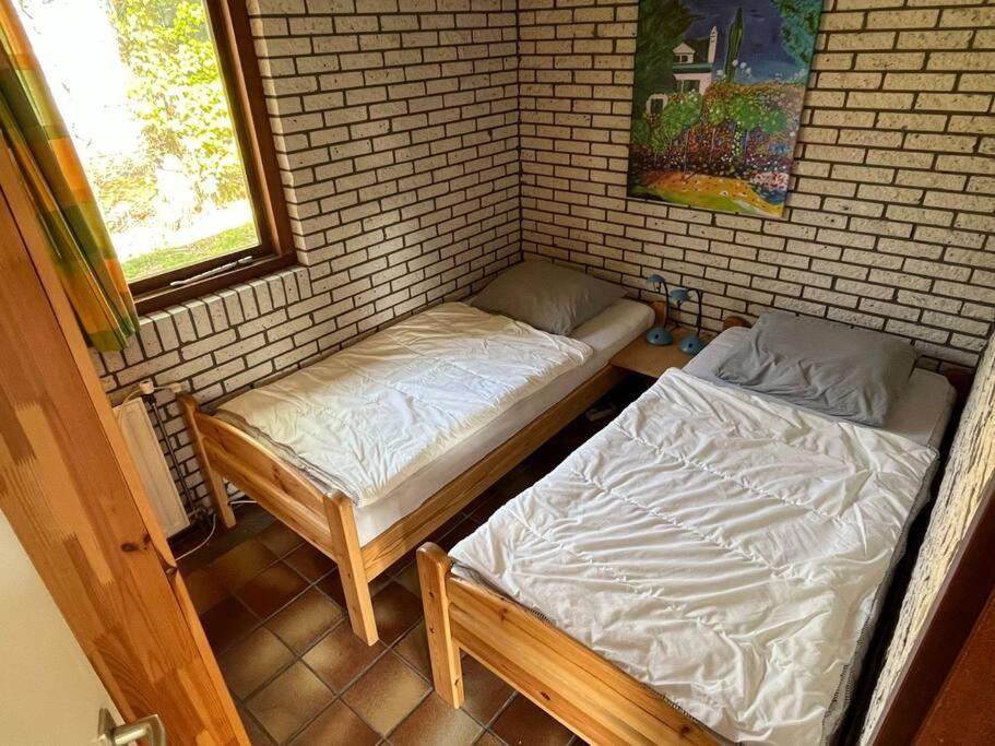 Knusse Bungalow Op Groen Park! Ouddorp Zewnętrze zdjęcie